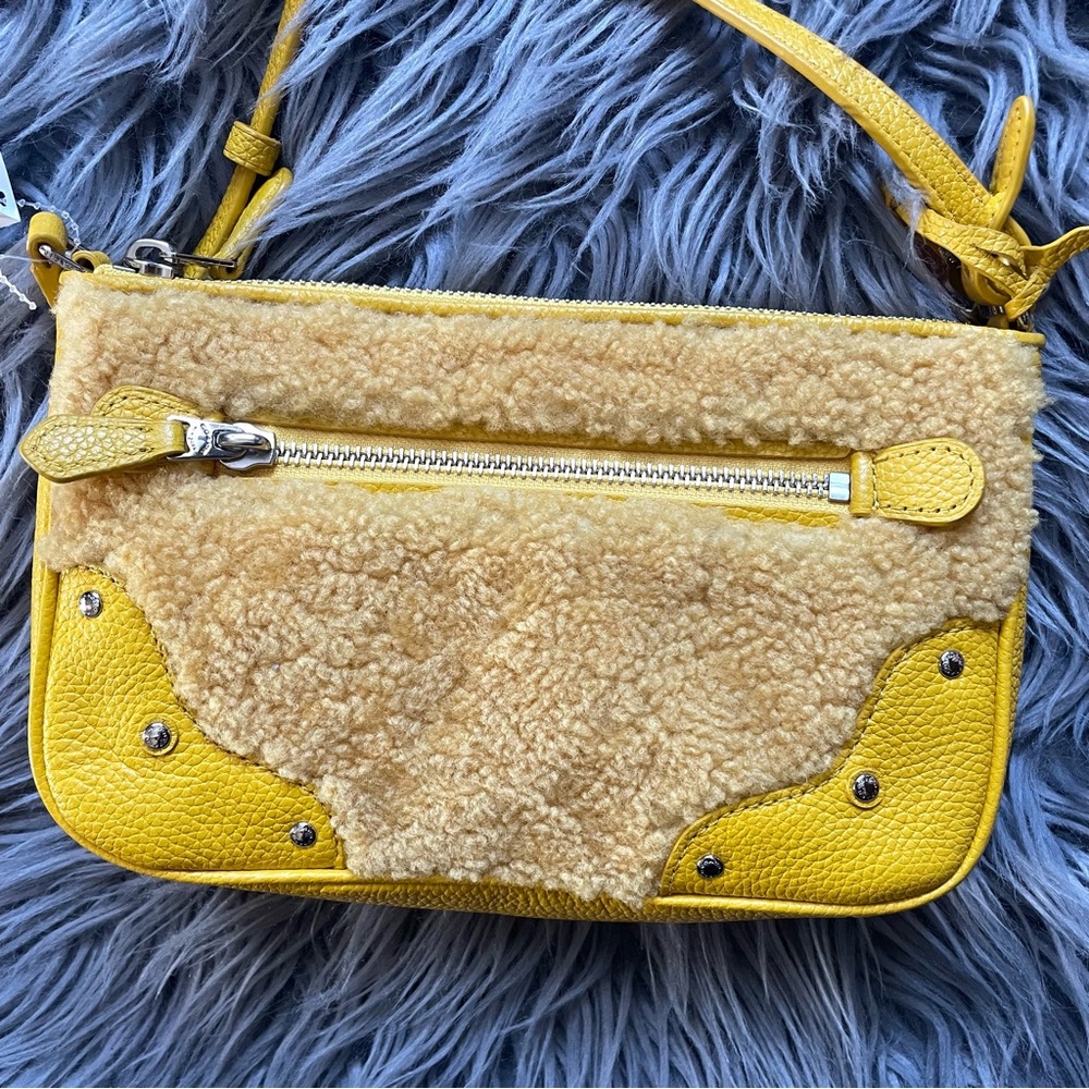 COACH ryder shearling crossbody bag - Picture 5 of 14